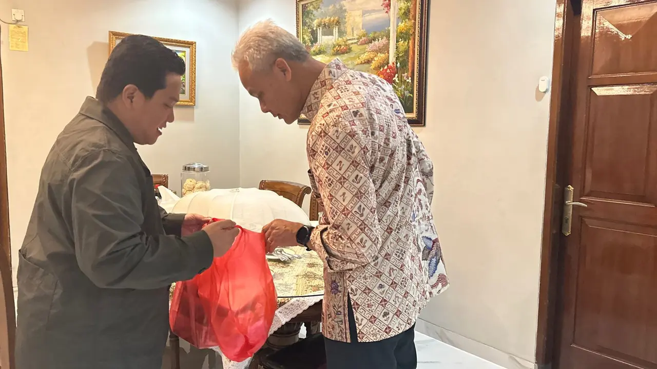 Menteri BUMN Erick Thohir bertemu dengan Gubernur Jawa Tengah Ganjar Pranowo