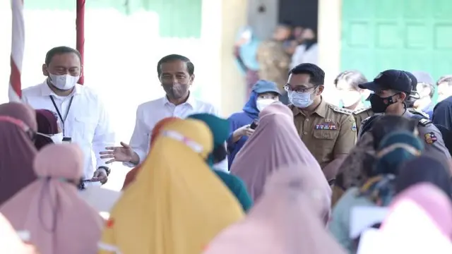 Jokowi Instruksikan Kementerian BUMN Bangun SPBU Khusus Nelayan
