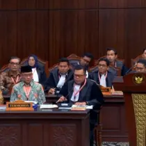 KPU menghadiri sidang perselisihan hasil pemilihan umum di Mahkamah Konstitusi (MK), Kamis (28/3/2024). (Liputan6.com/ Muhammad Radityo)