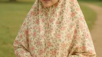 Tampil Lebih Feminin di Tahun 2025, Coba Gamis Motif Bunga, Berikut Panduan Memilihnya