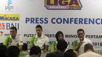 Jakarta Pertamina Energi menggelar jumpa pers di GOR Universitas Negeri Yogyakarta (UNY), Kamis (18/1/2018). (Bola.com/Ronald Seger Prabowo)