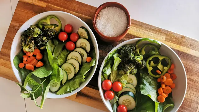 Resep Chicken Salad dengan Lemon Dressing yang Tinggi Protein