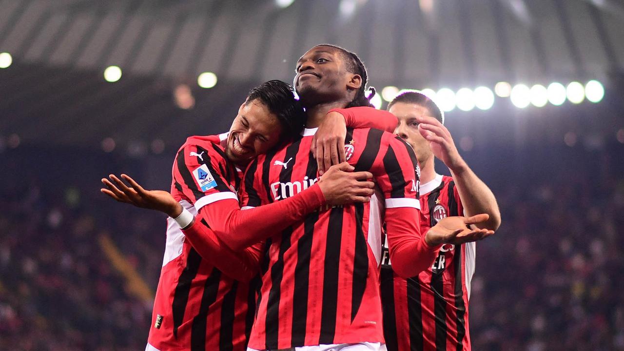 FOTO: Cedera Parah Kiper AC Milan Saat Pesta Gol Lawan Udinese