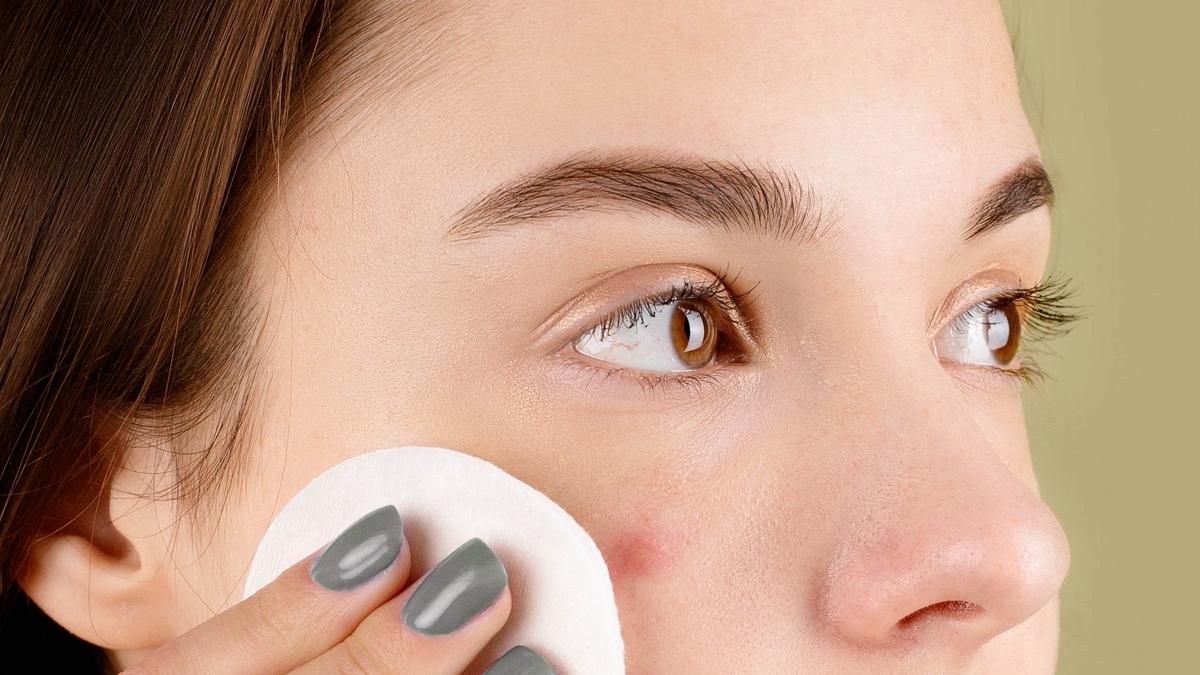Milk Cleanser untuk Kulit Sensitif: Pilihan Terbaik dan Tips Memilihnya