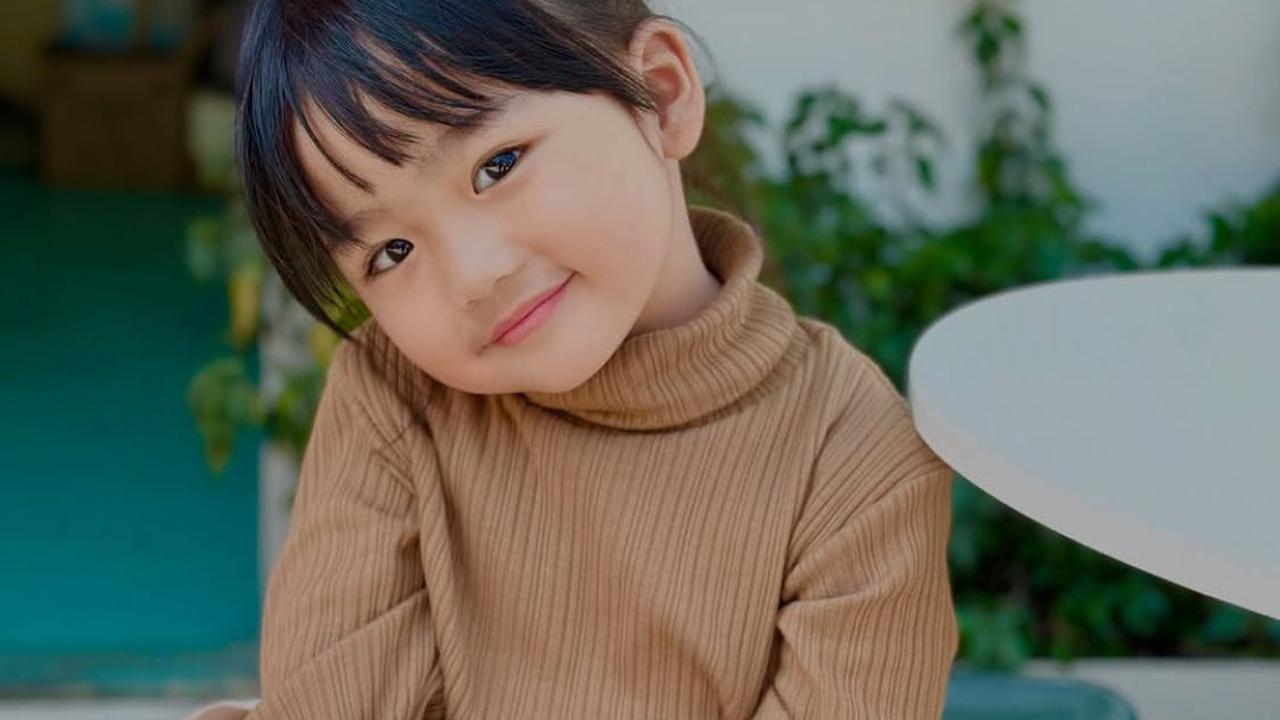 7 Potret Arra Si Kecil yang Gemas dan Pintar, Bikin Netizen Kagum dengan Kata-Kata Bijaknya