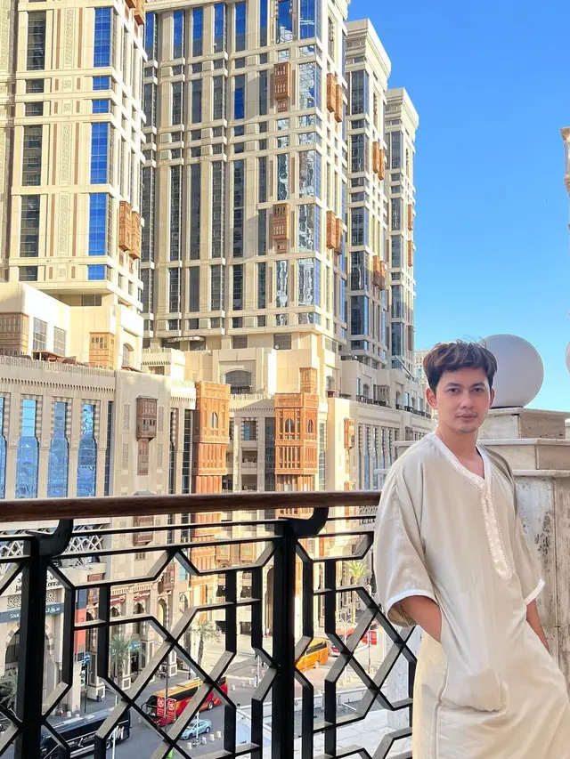 Kiki Farel ibadah haji