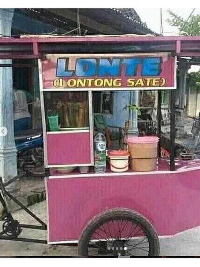 Nama Warung Nyeleneh Ini Bikin Ketawa Geli