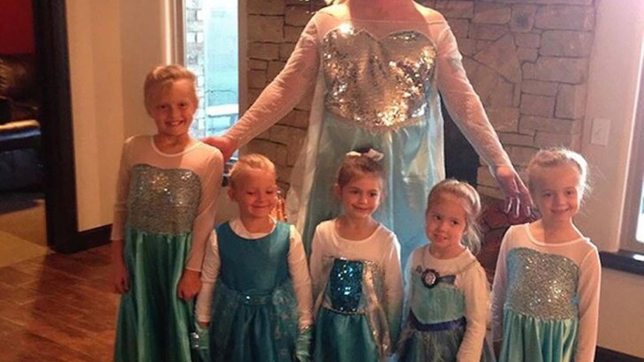 Kocak, 10 Potret Ayah Rela Berdandan Konyol Demi Anaknya