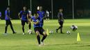 Dendy Sulistyawan pun terus mengasah kemampuannya dalam latihan agar bisa memberikan kontribusi terbaik. (Foto: Bola.com/M Iqbal Ichsan)