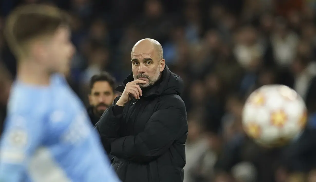 Pep Guardiola melakukan rotasi besar-besaran di pertandingan ini karena telah memiliki modal besar di leg pertama dengan kemenangan 5-0. (AP/Dave Thompson)