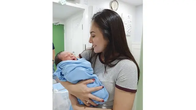 Akhirnya Diungkap, Ini 6 Potret Bayi Baim Wong dan Paula Verhoeven
