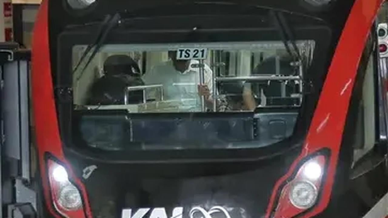 Kesan Menteri Jokowi saat Naik LRT Jabodebek, Semua Kompak Singgung Polusi Jakarta