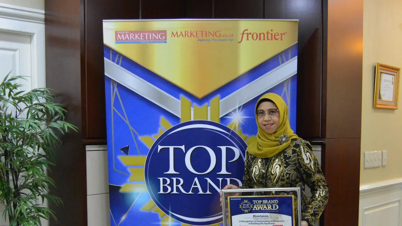 Biovision Sebagai Pelopor Vitamin Mata Kembali Terima Penghargaan Top Brand Award Kategori Vitamin khusus untuk Mata