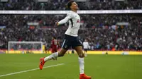 Gelandang Tottenham Santai Performanya Menurun