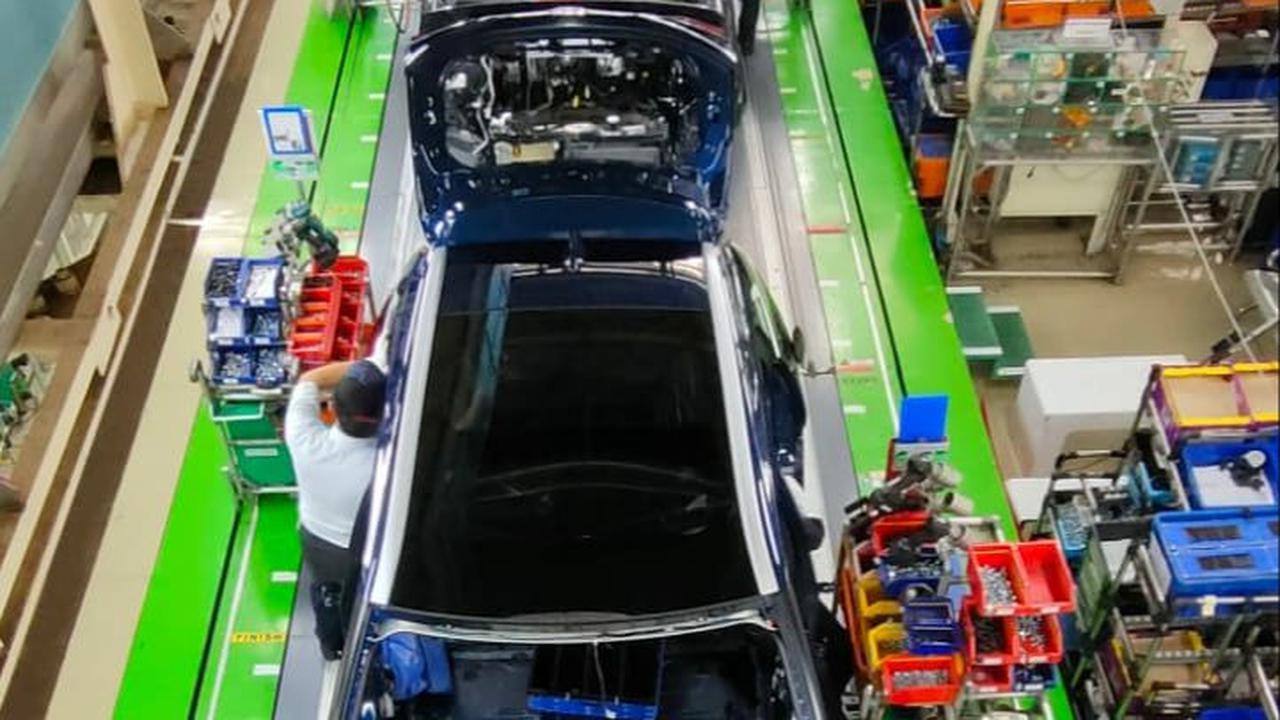 Melihat Canggihnya Pabrik Toyota Yaris Cross dan Perakitan Baterainya di Karawang