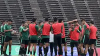 Timnas Indonesia U-22 hanya memiliki 1 hari untuk mempersiapkan laga final Piala AFF 2019 kontra Thailand. (Bola.com/Zulfirdaus Harahap)