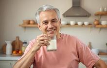 Perlukan Sebenarnya Orang Dewasa Mengonsumsi Susu? Ini Penjelasan dari Dokter Nutrisi