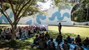 Penjabat Gubernur Aceh, Safrizal ZA menyebutkan, peringatan 20 tahun gempa dan tsunami tahun ini bertema "Beranjak dari Masa Lalu dan Menuju Masa Depan Aceh Bersyariat". (Yasuyoshi CHIBA/AFP)