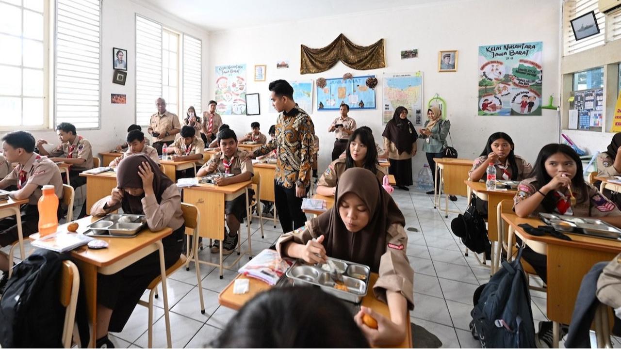 Survei Indikator: 91 Persen Rakyat Tahu Makan Bergizi Gratis, 36 Persen Tidak Puas