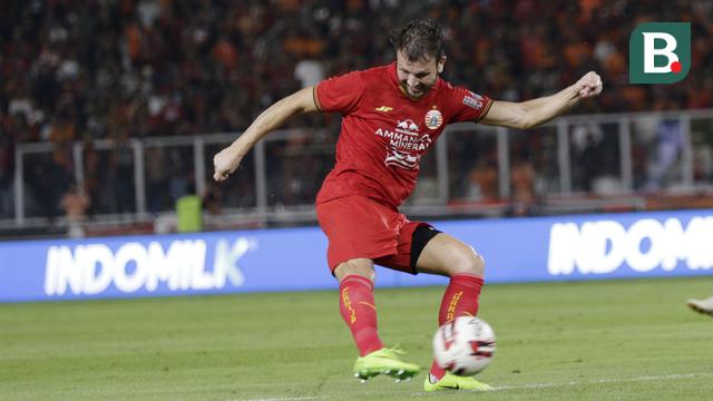 Bek Persija Jakarta, Marco Motta