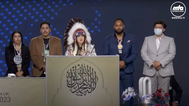 Alyson Sara Natasha Bear, perwakilan First Nations Kanada dalam Jalsa Salana 2023 (MTA International)