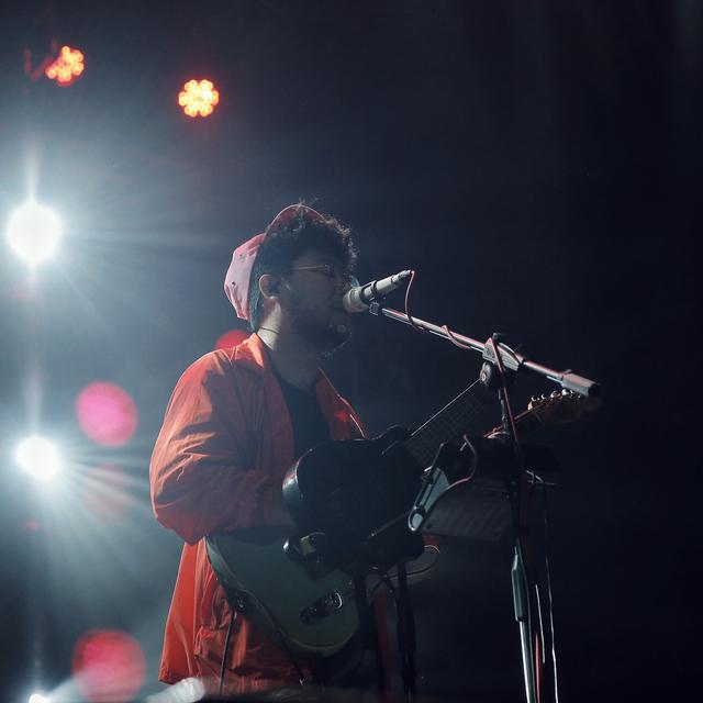 Derai Air Mata Di Video Musik Kunto Aji Pilu Membiru News Entertainment Fimela Com