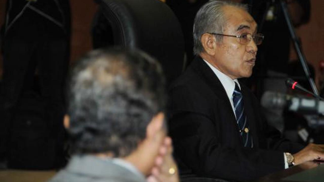 Hakim Achmad Yamanie jalani sidang
