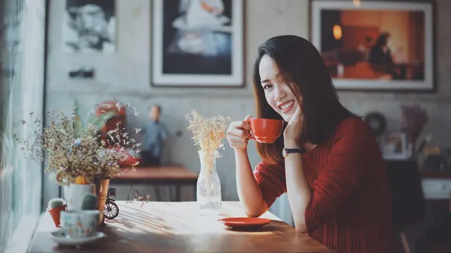 perempuan dan 12 juni tangguh