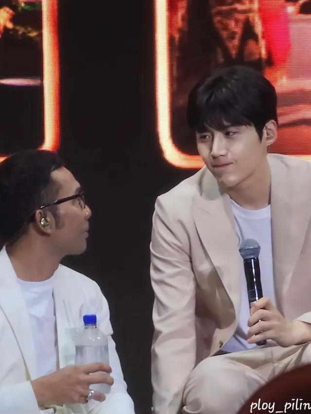 Indra Herlambang - Kim Seon Ho