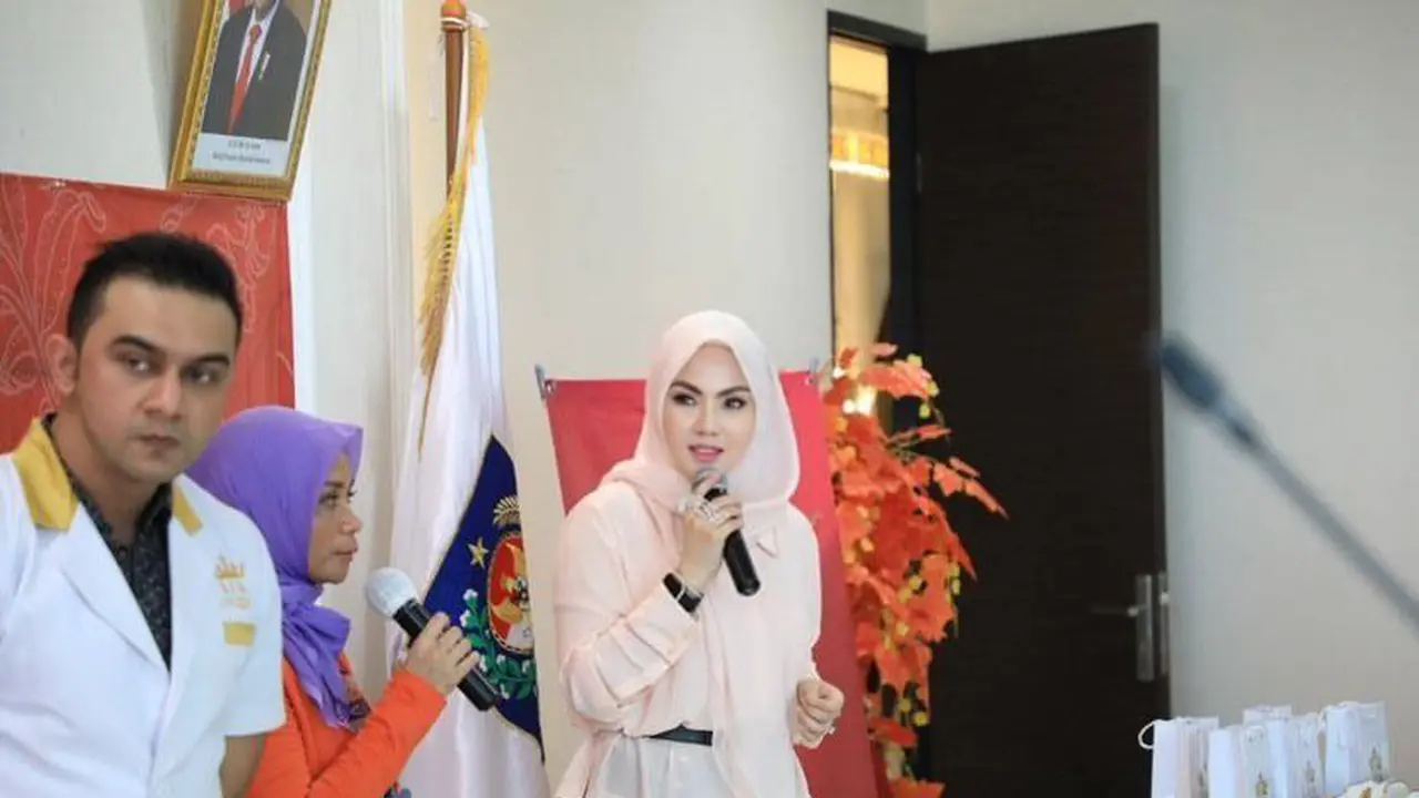 Ade Fitrie Kirana (ist)