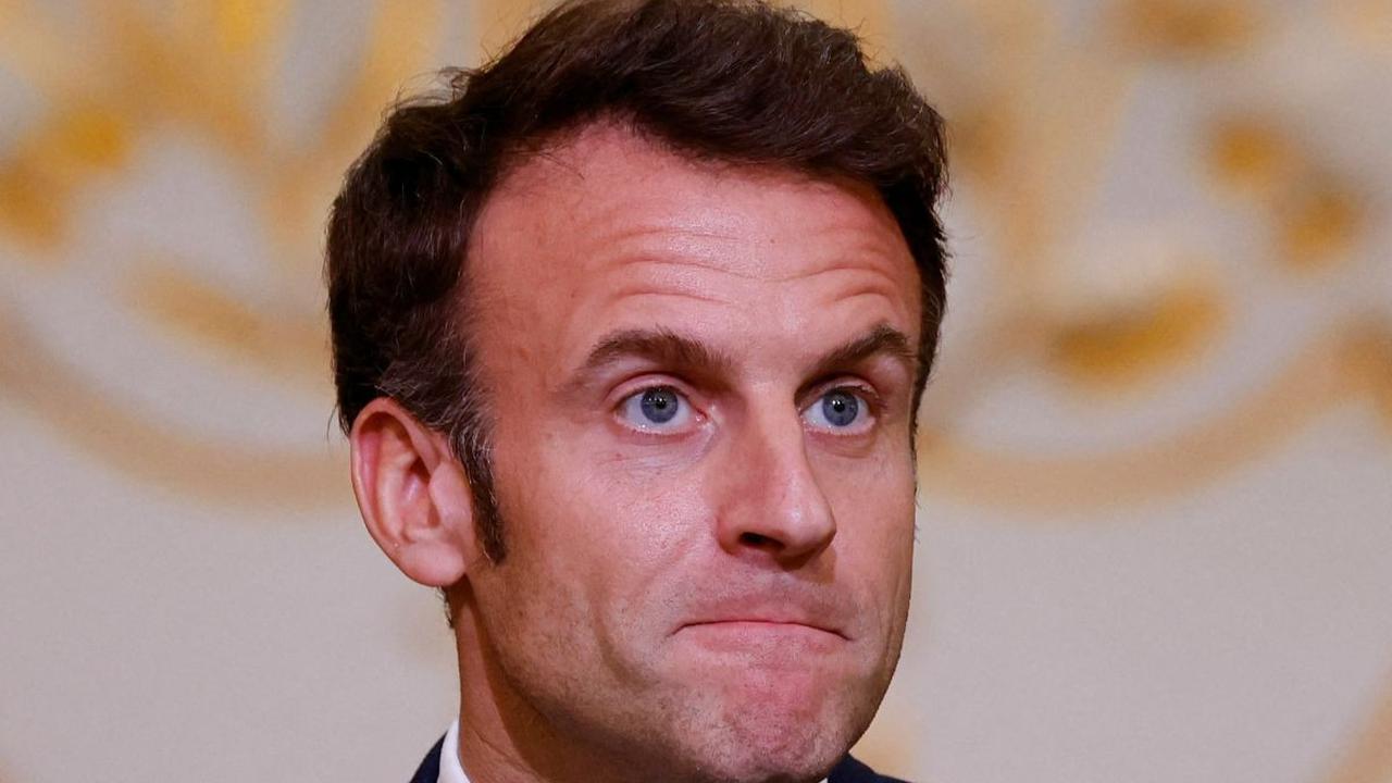 Macron Sebut 'Video Games' Penyebab Kerusuhan di Prancis