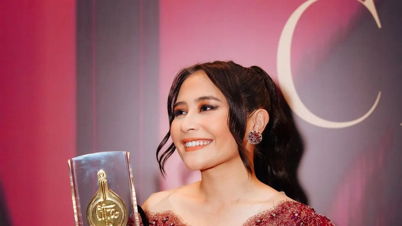 Prilly Latuconsina
