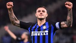 Mauro Icardi. Striker Argentina milik PSG berusia 29 tahun ini total mencetak 6 kali hattrick di serie A, 5 kali saat berseragam Inter Milan dan sekali bersama Sampdoria. Hattrick terakhir saat ia menyumbang 4 gol (quattrick) kala Inter menang 5-0 atas Sampdoria (18/3/2018). (AFP/Alberto Pizzoli)