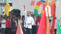 Capres 01 Joko Widodo saat kampanye terbuka di Banyumas, Jawa Tengah, Kamis (4/4). Dalam kampanye tersebut Jokowi mengajak para pendukung untuk memerangi hoax dan memenangkan pasangan no urut 01 Jokowi-ma'ruf di banyumas.(Liputan6.com/Angga Yuniar)