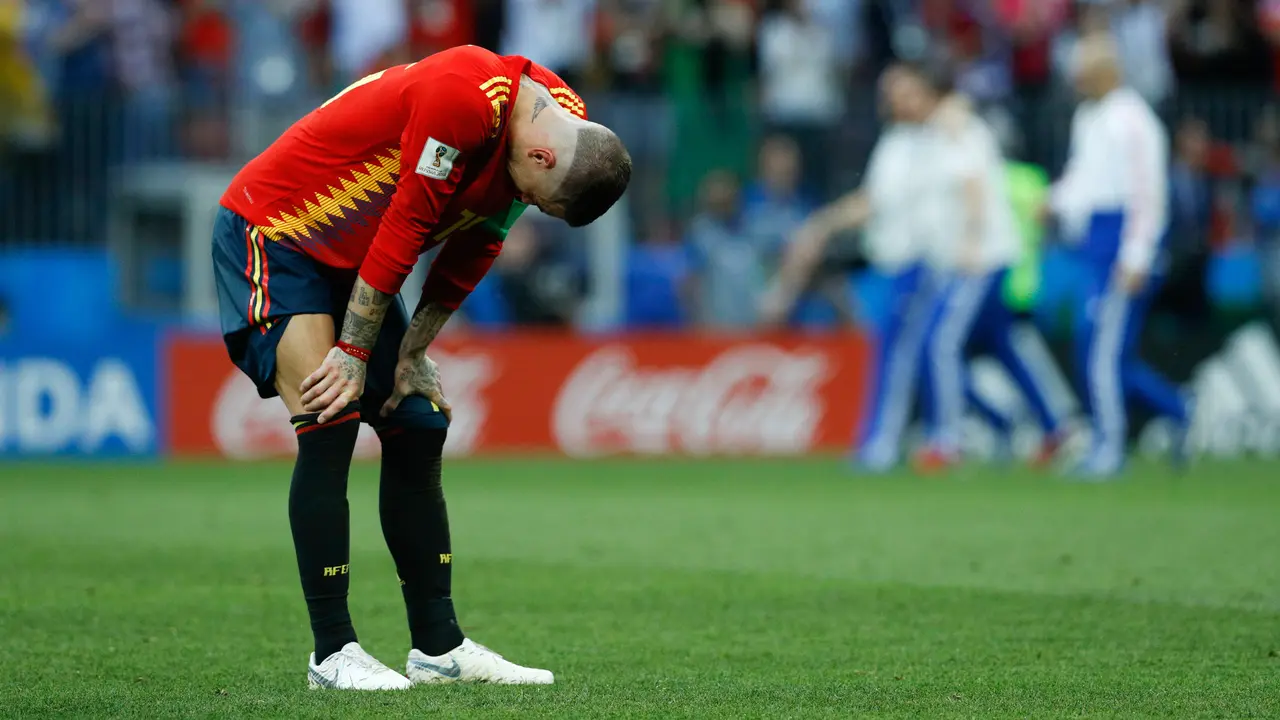 Spanyol Kalah dengan Kepala Tegak