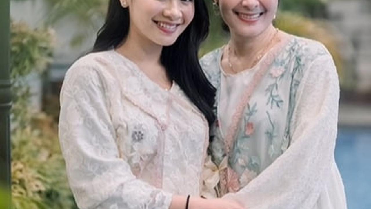 Ditemani Putri Cantiknya