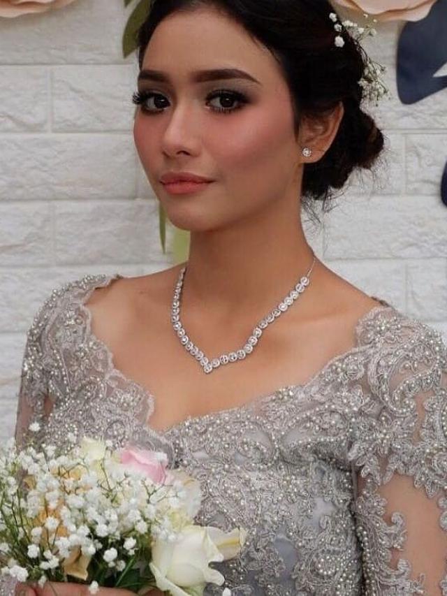 [Bintang] Suasana Lamaran Anak Adi Bing Slamet