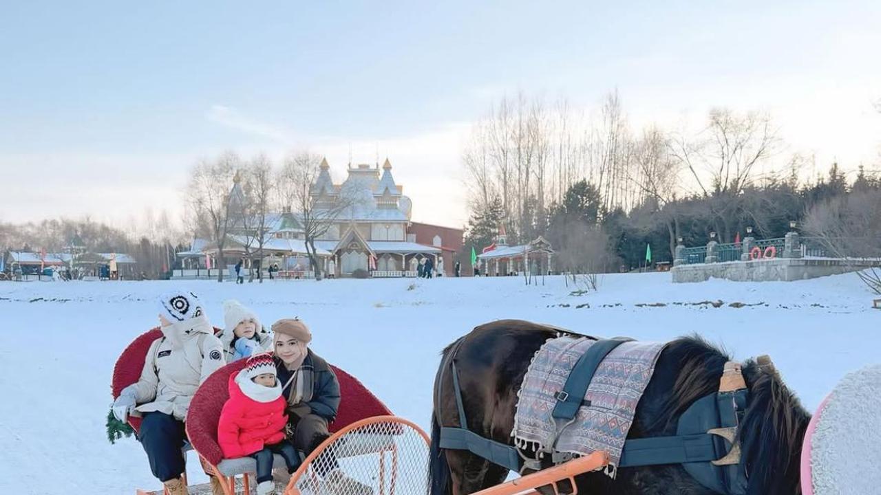 7 Potret Ria Ricis dan Moana Bahagia Liburan di Harbin Suhu -15 C, Menikmati Salju dan Cinta di Cuaca Ekstrem