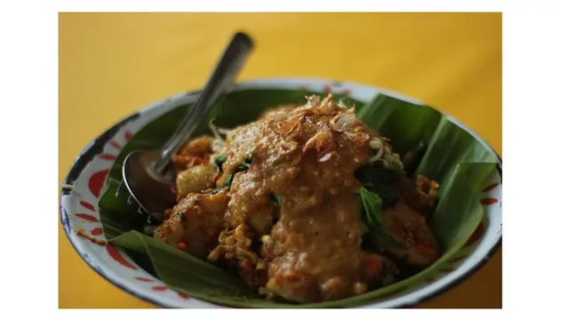 Lontong Goreng CikTong
