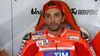 Pebalap Ducati, Andrea Iannone, dipastikan masih absen pada balapan MotoGP Jepang di Twin Ring Motegi, Jepang, 16 Oktober 2016. (Crash)