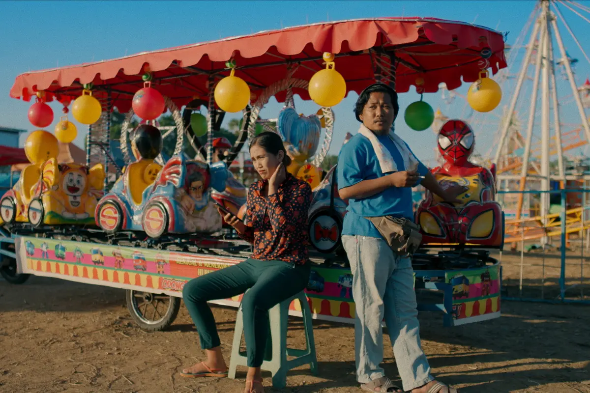 Basri & Salma in a Never-ending Comedy