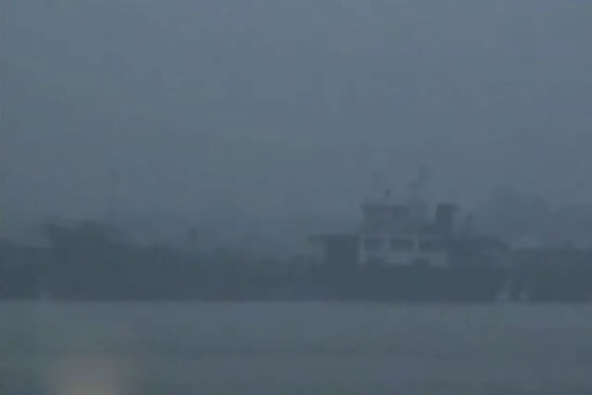 Kabut Asap Tebal di Palembang Mulai Tutupi Sungai Musi
