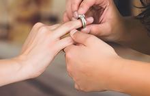 Akad Nikah Hanya Bisa Dilaksanakan pada Hari Biasa dan Jam Kerja Saja? Cek Faktanya