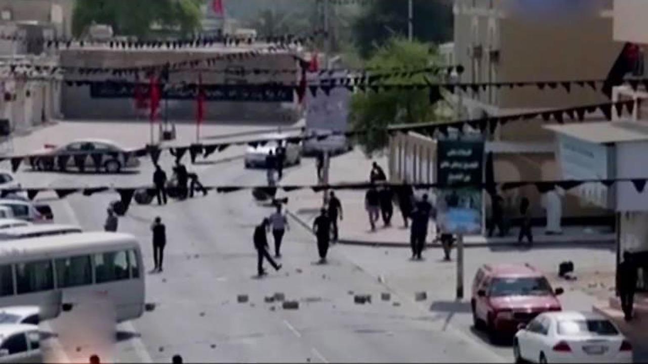 20151020-Polisi Bentrok-Bahrain