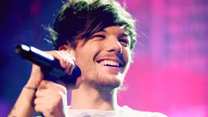 [Bintang] Louis Tomlinson