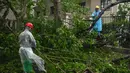 Badan Meteorologi setempat mengatakan topan Bebinca akan disertai hujan lebat dan diperkirakan akan menerjang daratan di sepanjang pesisir timur Tiongkok pada Senin pagi (16/9) hingga Selasa (17/9). (Hector RETAMAL/AFP)
