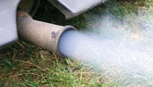 Asap knalpot (Foto: thetruthaboutcars). 