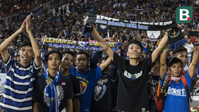 Dukungan Aremania saat Away