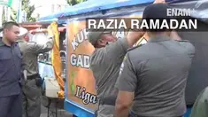 Pemkot Garut merazia warung-warung makan yang buka siang hari. Saat razia dilakukan banyak pengunjung yang kabur meninggalkan makanan mereka