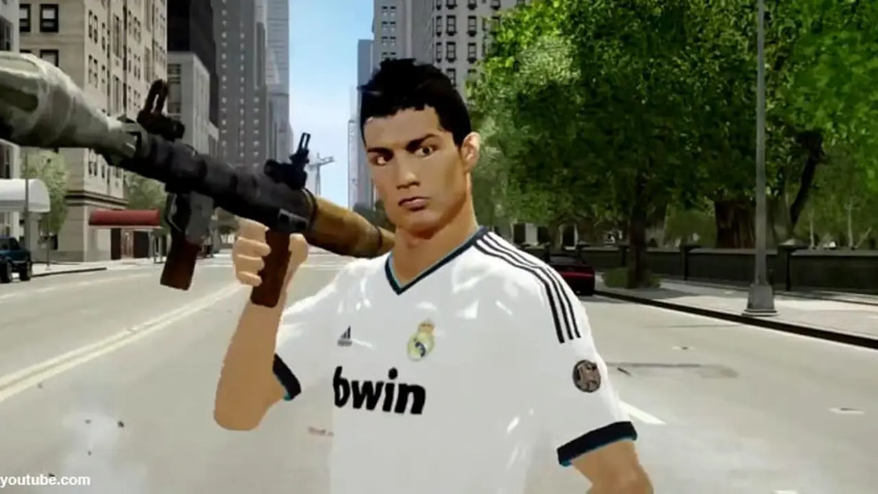 ronaldo-130726b.jpg